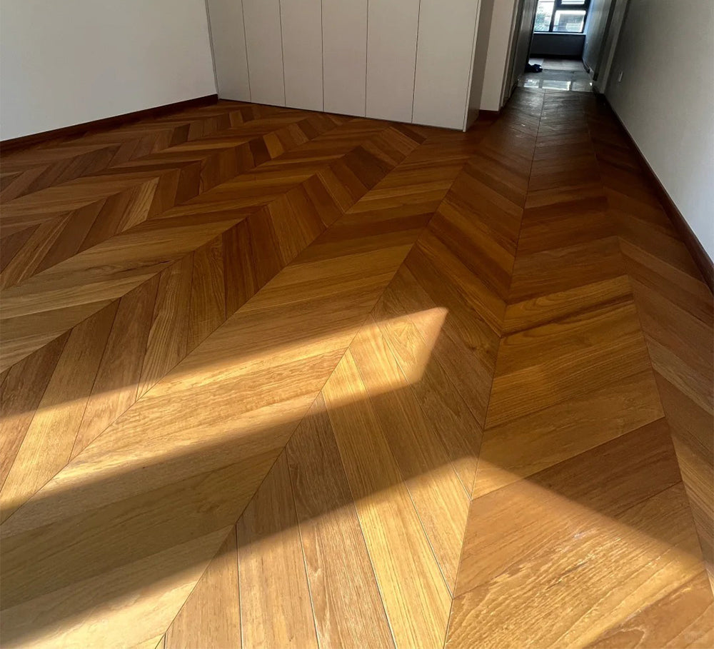 Customizable Multi-Layer Teak Wood Flooring Waterproof Anti-Slip Stable Structure UV Finish Smooth Surface for Home Outdoor