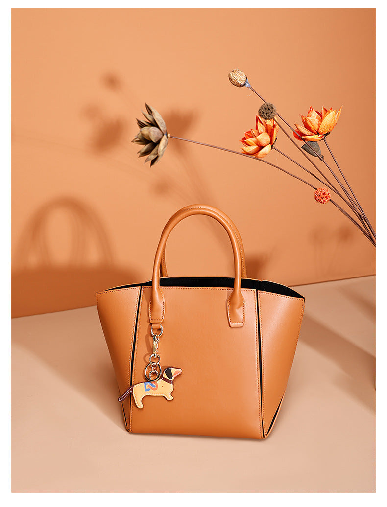 Source Manufacturer Commuting Large Capacity Tote Bag Women's Single Shoulder Fashion Women's Bag Niche Versatile Simple Light Luxury Handbag