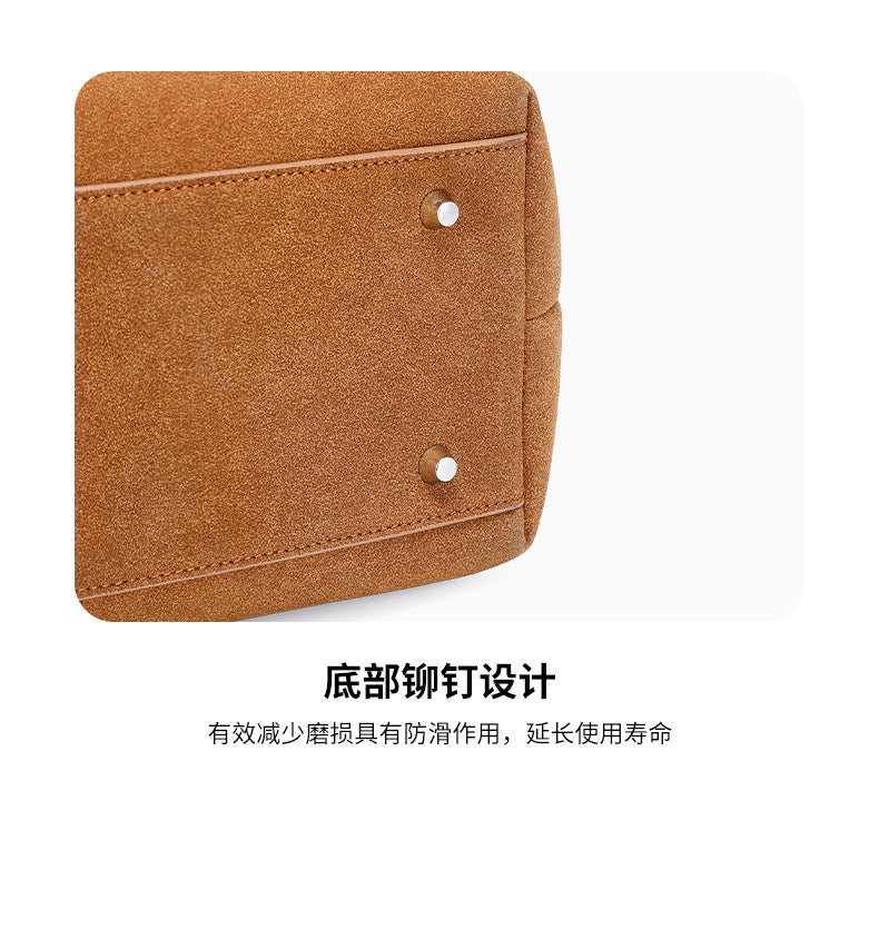 European and American Fashion High-End Handheld Tote Bag for Women New Versatile Trendy Pleated Stylish Single Shoulder Crossbody Bag