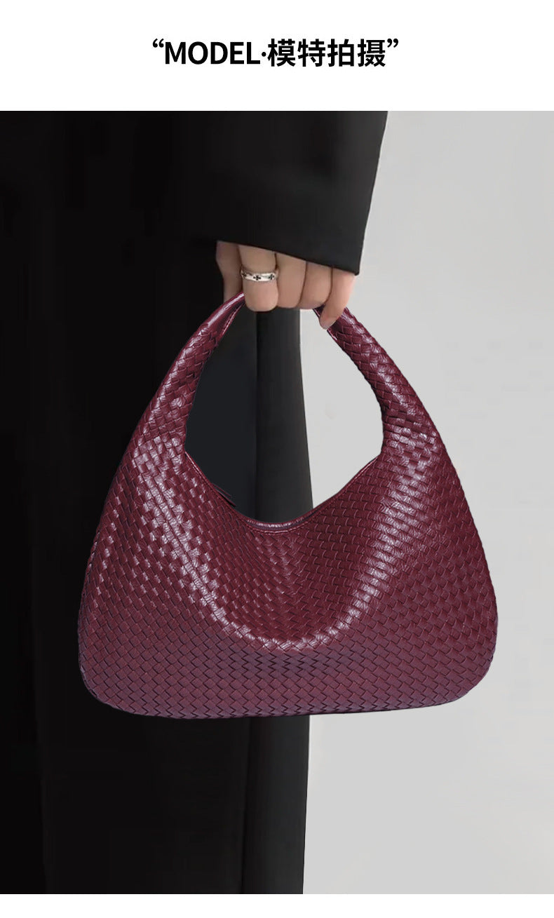 European and American New Crescent Women's Bag Fully Handwoven Handheld Dumpling Bag Fashionable Versatile European and American Style Single Shoulder Underarm Bag
