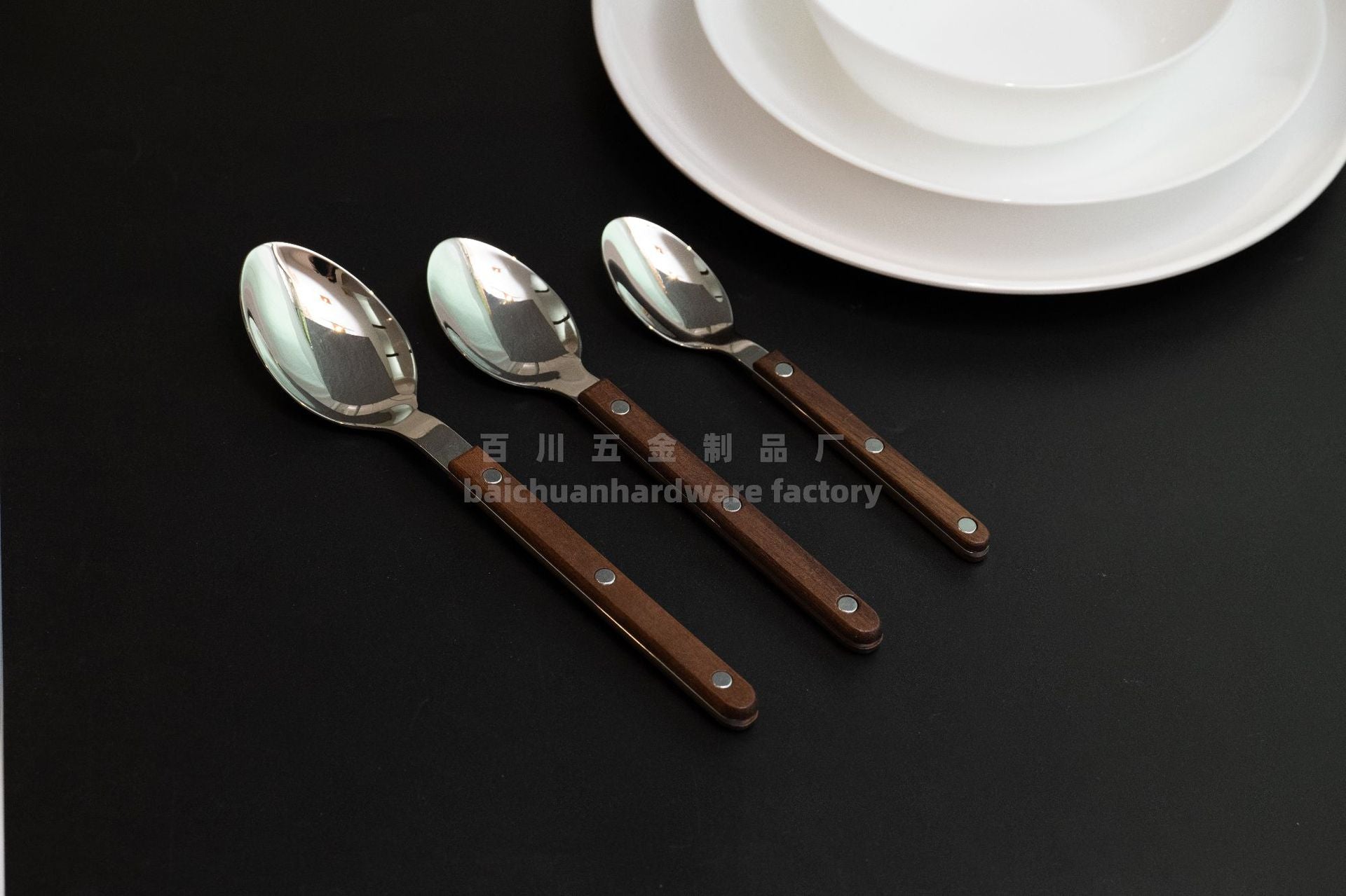French Style Solid Wood Walnut Handle Western Cutlery Stainless Steel Knife Fork Spoon Wholesale Household Kitchen Western Restaurant