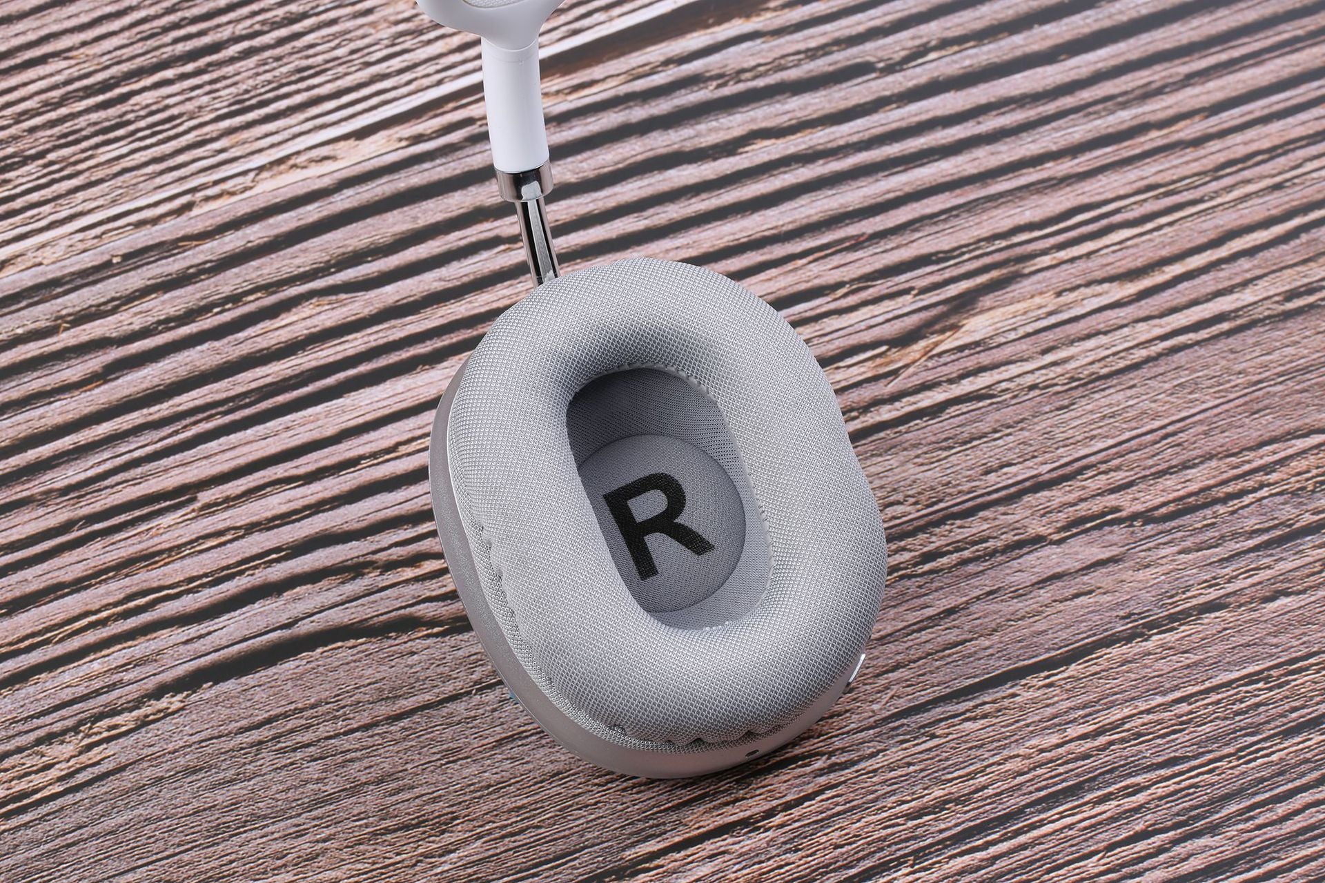 Hot-selling Over-ear Bluetooth Headphones with Long Battery Life, Wireless Headset Compatible with Apple Max Huawei