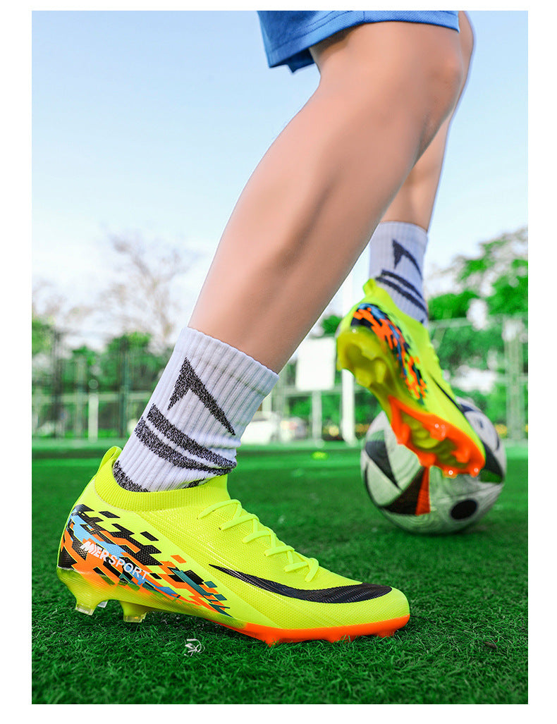 New Large Size Long Spike Football Shoes Low Top Youth Competition Training Student Football Sports Shoes
