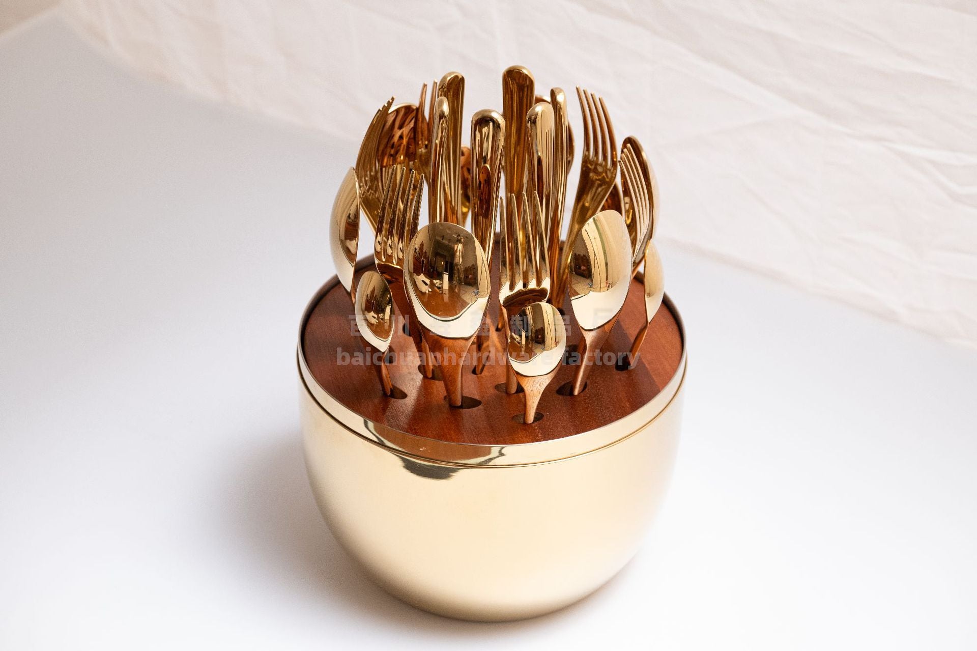 tablewareset Storage Golden Egg Stainless Steel24High-looking restaurant cutlery, forks and spoons set