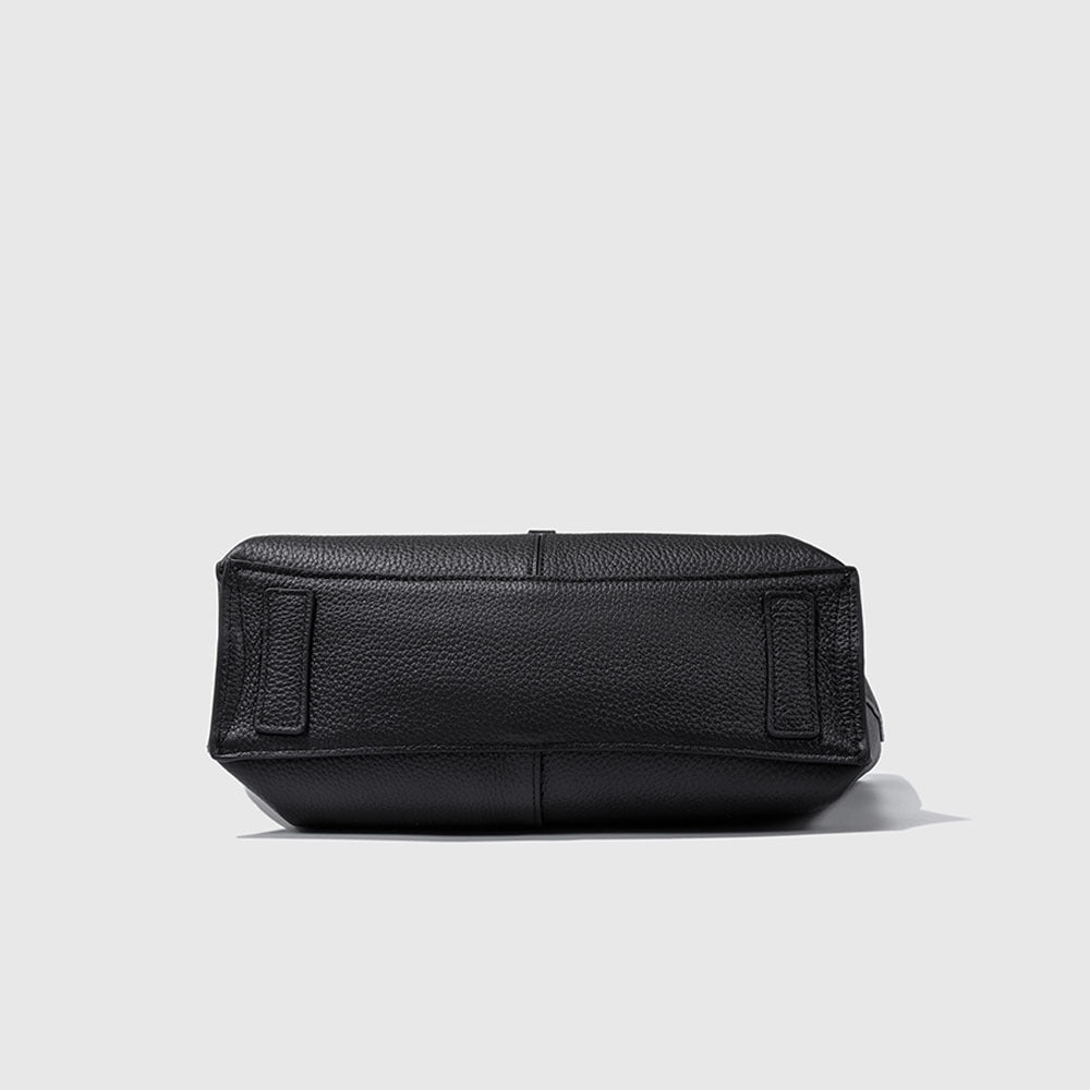 Wind Chime Tote Bag2025New Top Layer Cowhide High-End Large Capacity Niche Design Commuter Shoulder Underarm Bag