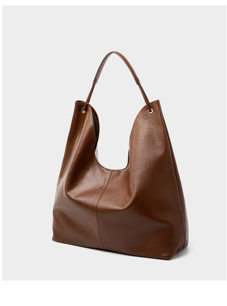 New Vegetable-Tanned Leather Trendy Large-Capacity Textured Tote Bag Versatile Shoulder Bag for Class and Commuting