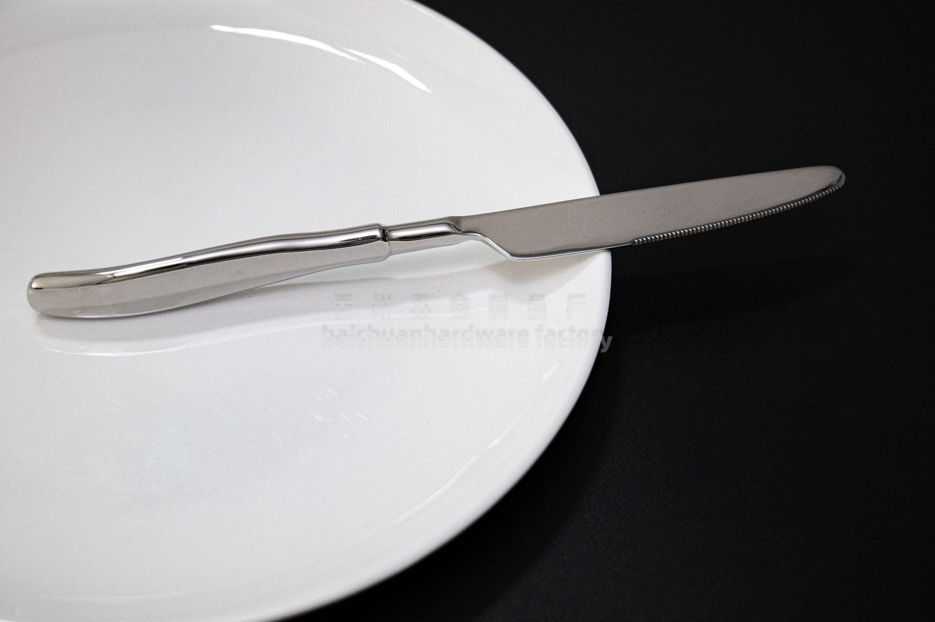304Stainless Steel Knife Fork Spoon Thickened Tableware Western Hotel High-end Aesthetic Steak Knife Fork Spoon Forged Design