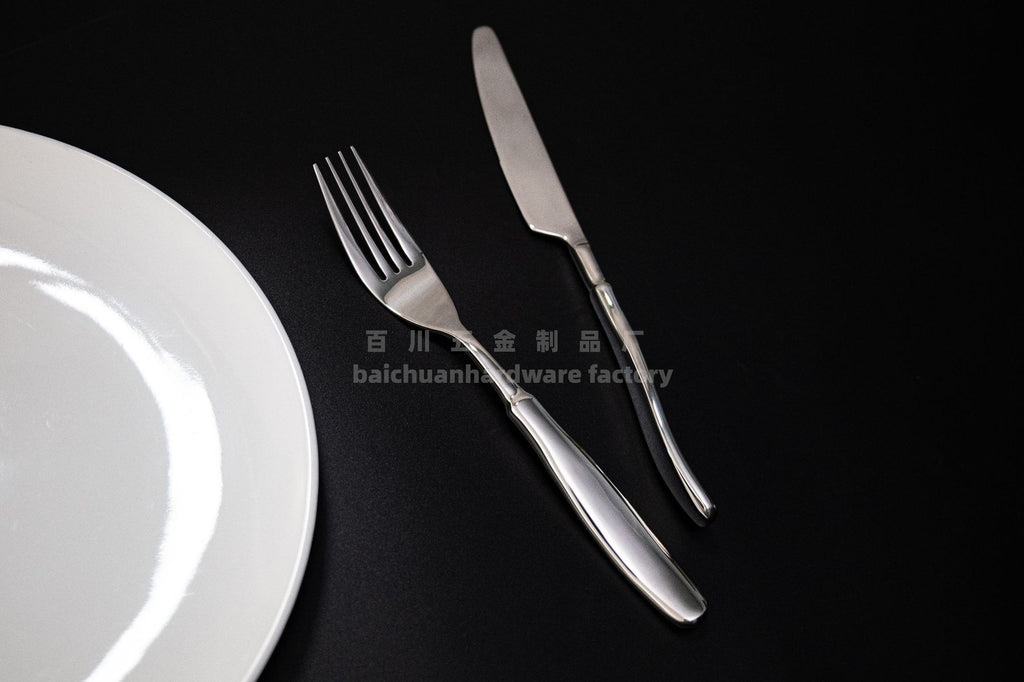 304Stainless Steel Knife Fork Spoon Thickened Tableware Western Hotel High-end Aesthetic Steak Knife Fork Spoon Forged Design