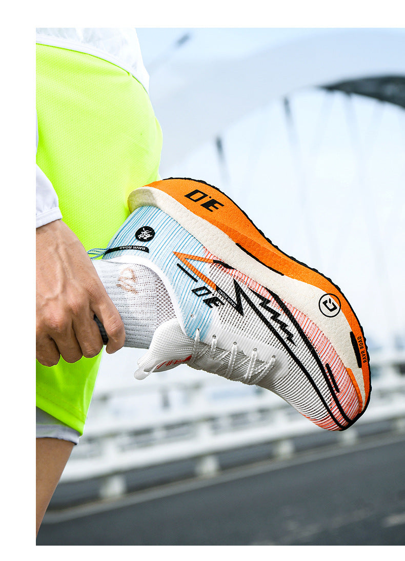 New Fashionable Casual Breathable Comfortable Running Shoes with Real Carbon Plate High Elasticity Shock Absorption for Student Training Sports Shoes