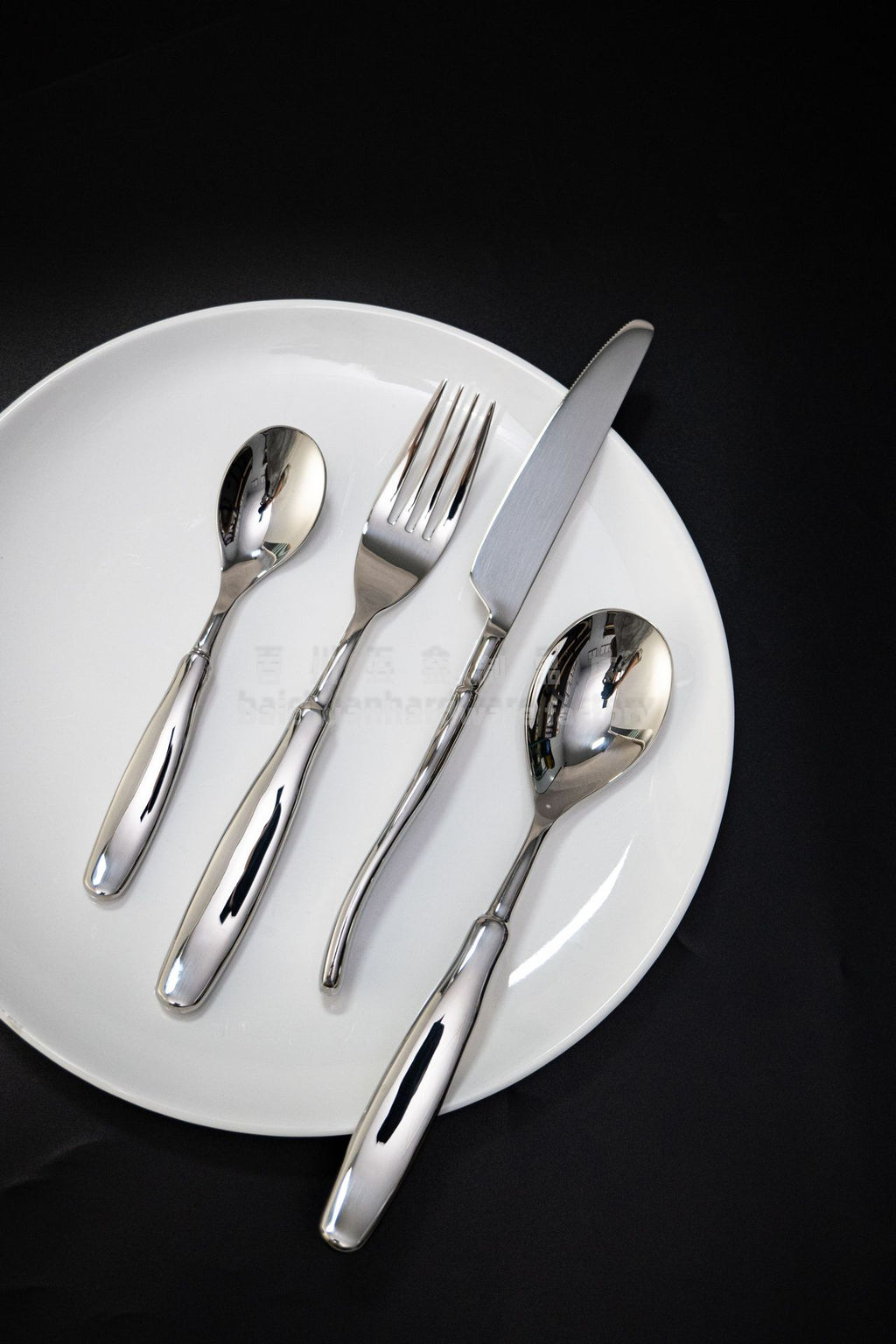 304Stainless Steel Knife Fork Spoon Thickened Tableware Western Hotel High-end Aesthetic Steak Knife Fork Spoon Forged Design