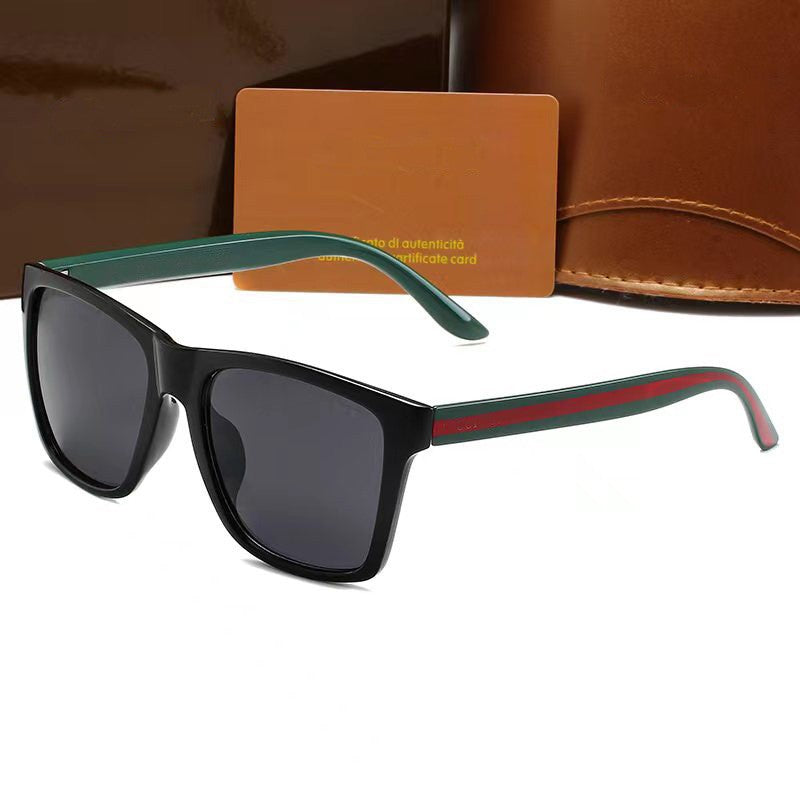 Classic Trendy Retro Sunglasses for Men and Women, Square Frame, Fashionable, UV Protection, Strong Light, Personality, Black Leg, Black Lens, Clip-on