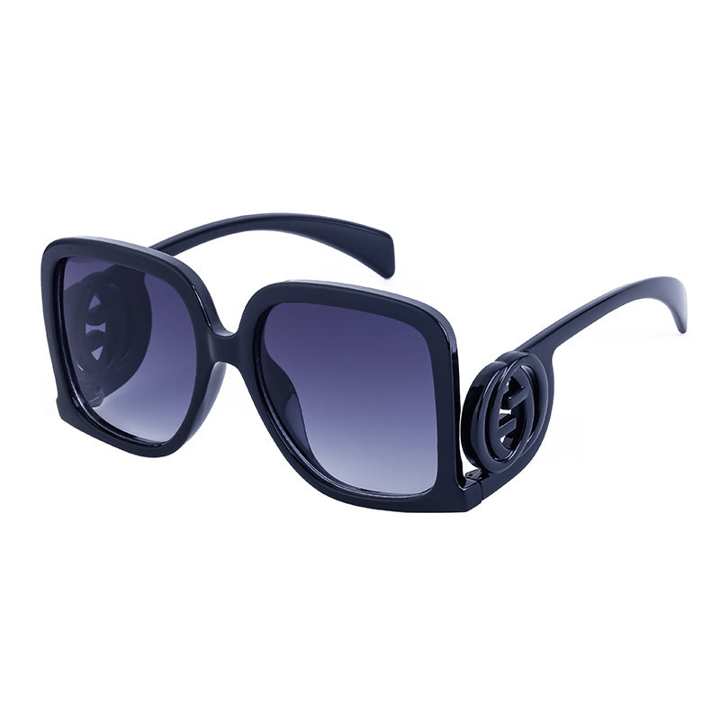 European and American fashion large frame sunglasses for women with a high-end feel INS Wind Sunglasses Sun Protection No Makeup Glasses Square Frame sunglasse