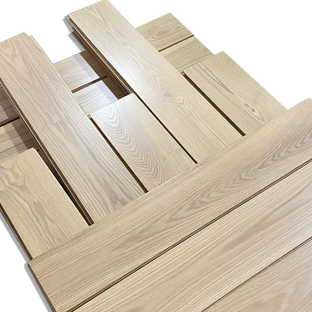Engineered Solid Ash Wood Flooring Customizable Waterproof Hardwood Modern Apartments Exterior Outdoor Parks Boutique Interiors