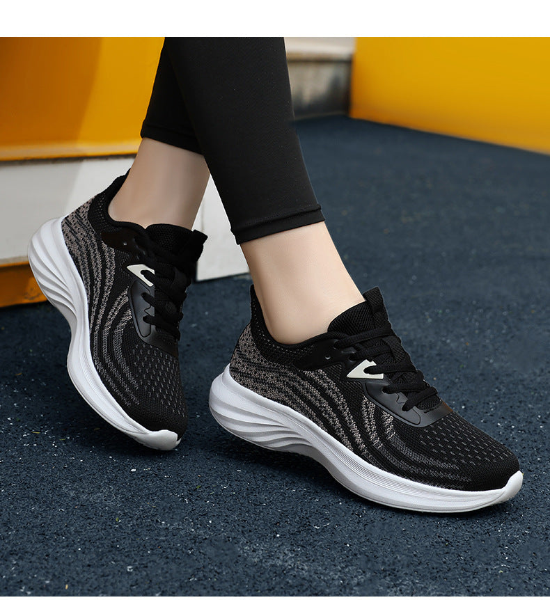 Plus Size Women's Shoes Mesh Breathable Sports Shoes Casual Shoes Lightweight Student Running Shoes Soft Sole Travel Shoes