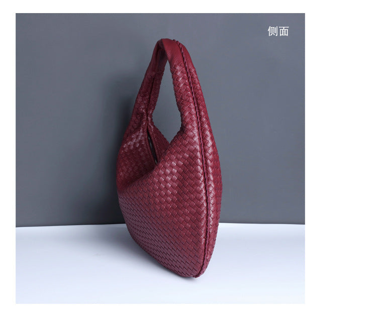 European and American New Crescent Women's Bag Fully Handwoven Handheld Dumpling Bag Fashionable Versatile European and American Style Single Shoulder Underarm Bag