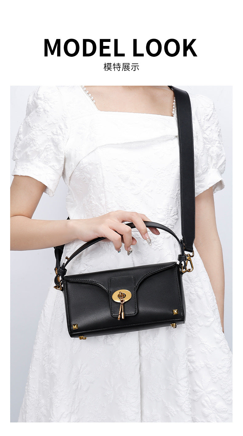 High-Quality Fashion Women's Bag Single Shoulder Bag Versatile Niche Crossbody Bag European and American Light Luxury Handbag Birthday Gift