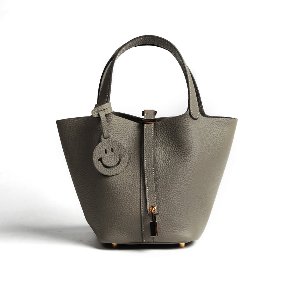 European and American New Hot-Selling Simple Women's Top Layer Cowhide Large Capacity Versatile Bucket Bag Handbag