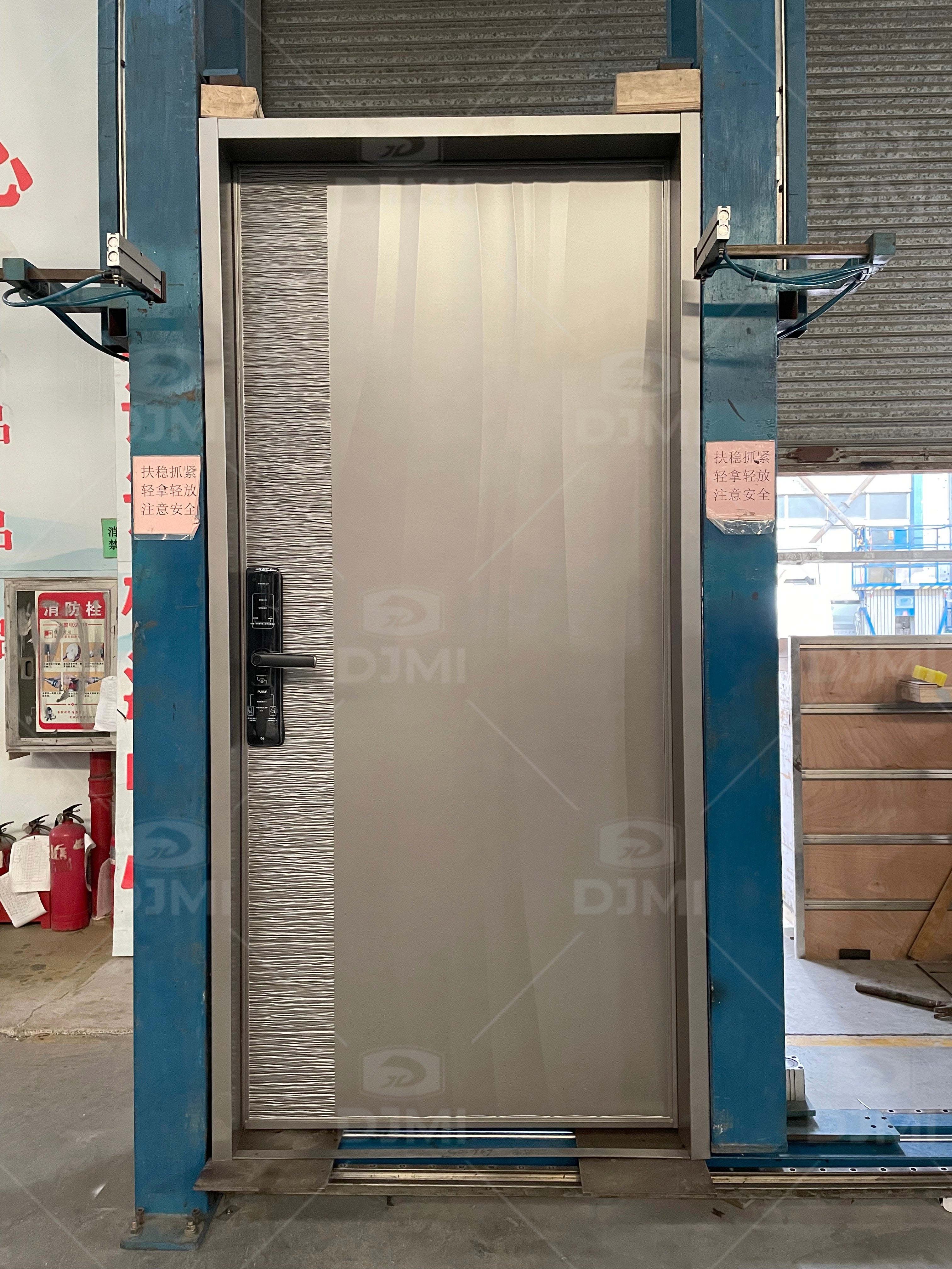 Best Quality New Style Main Entrance Security Door for House