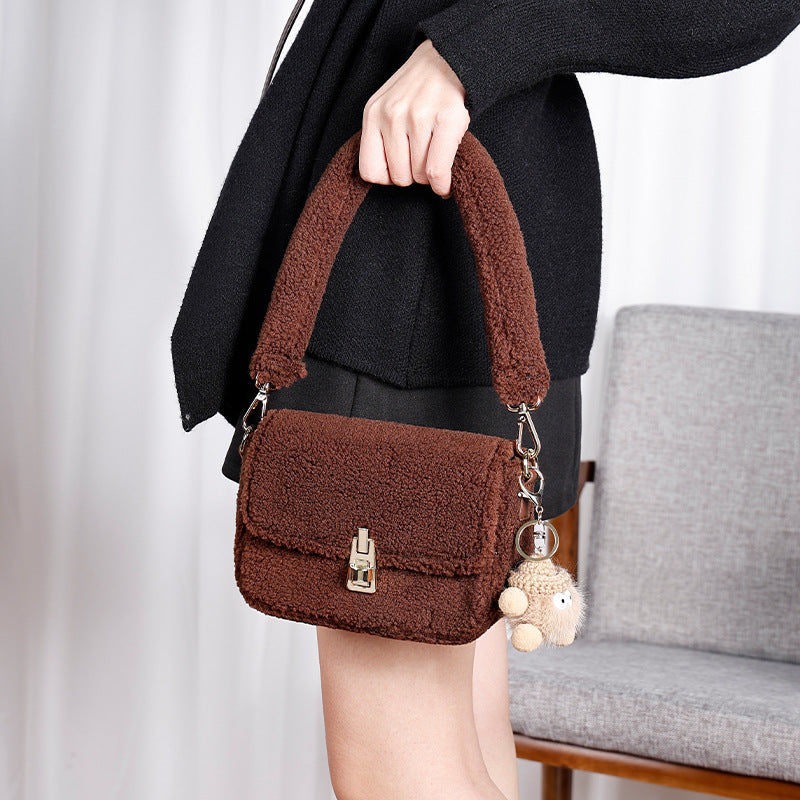 Korean Style Fashion Plush bsga Single Shoulder Crossbody Small Square Bag Cute Trendy European and American Hot-Selling Women's Bag Wholesale