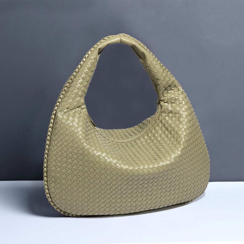European and American New Crescent Women's Bag Fully Handwoven Handheld Dumpling Bag Fashionable Versatile European and American Style Single Shoulder Underarm Bag
