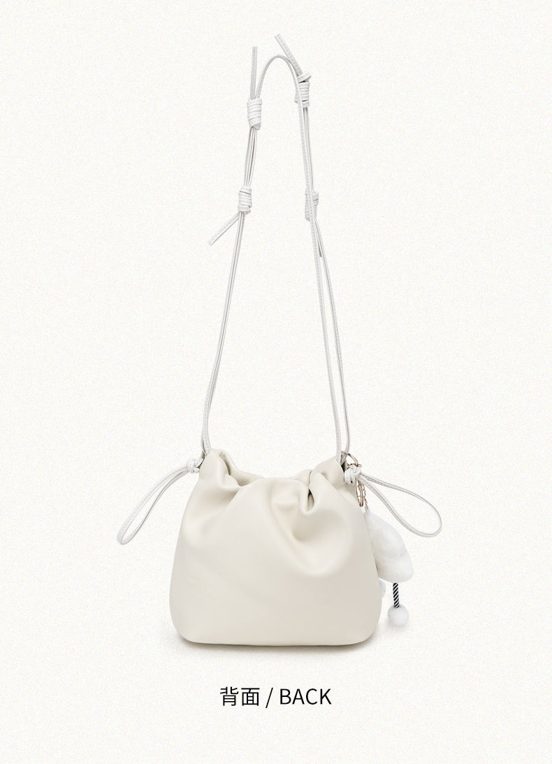Minimalist silver Small Bag for Women2024Summer New Drawstring Bucket Bag Fashionable Versatile Chain Crossbody Bag