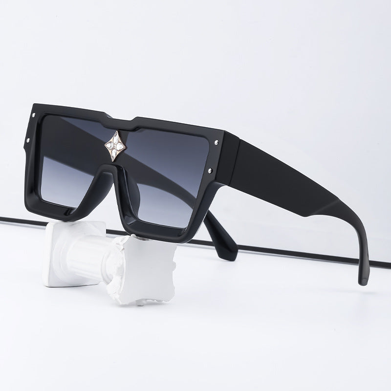 2025European and American 0k Rich Women Large Frame Sunglasses New One-piece Internet Celebrity Sunglasses for Women Trendy sunglasses