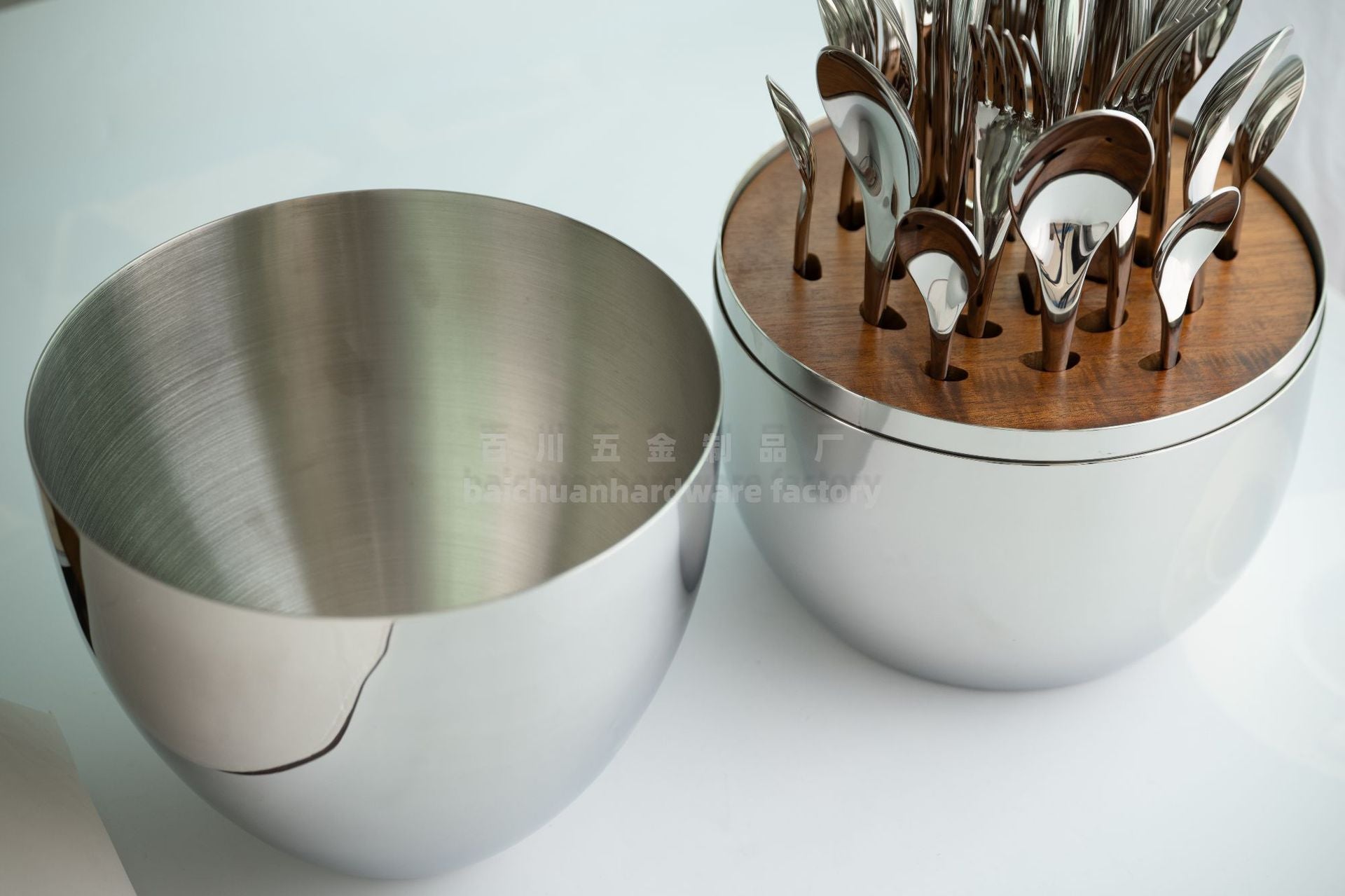 tablewareset Storage Golden Egg Stainless Steel24High-looking restaurant cutlery, forks and spoons set