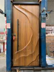 Residential High End Custom Design Modern 3D Carving Solid Wooden Exterior Villa Entry Door for Houses Front Door Wood