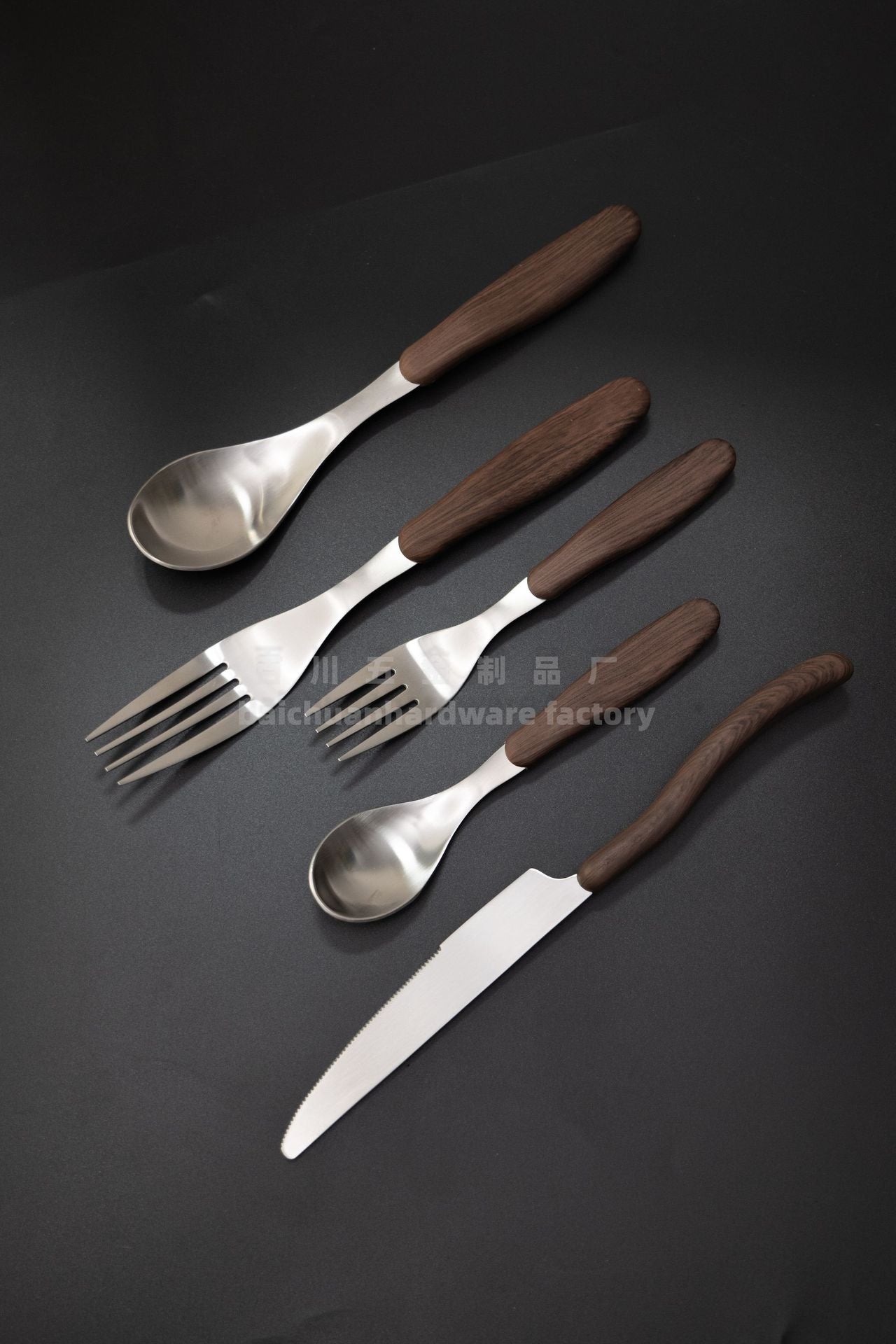 18/10Stainless Steel Western Tableware Set Imitation Wood Grain Handle Steak Knife Fork Spoon High-end Western Hotel Tableware