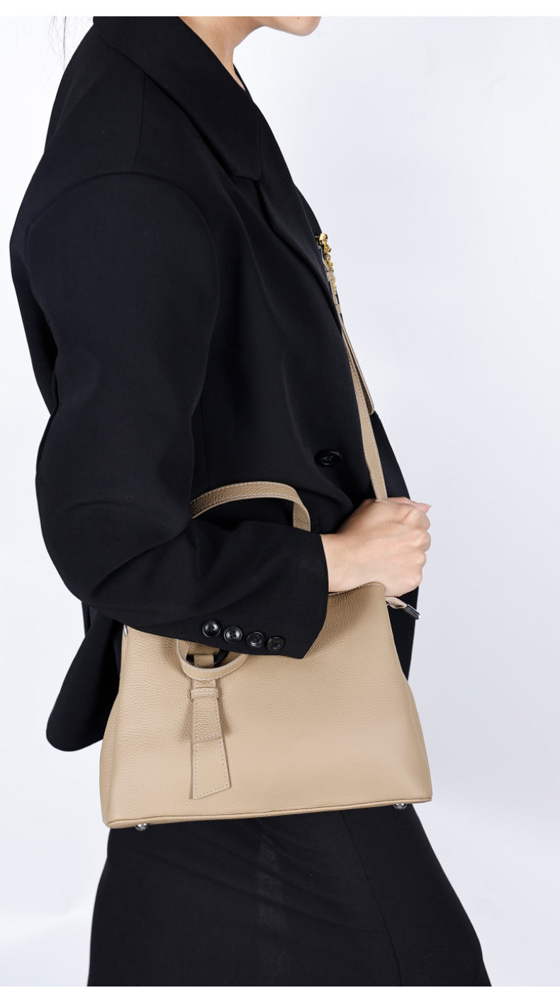 Genuine Leather Tote Bag Top Layer Cowhide High-End Feel Women's Handbag Crossbody Garden Bag Commuter Large Capacity Bucket Bag