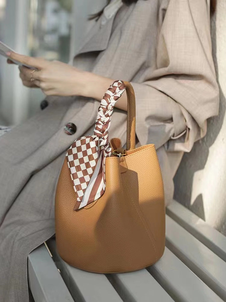 Genuine Leather Bucket Bag2024New high-end women's summer crossbody bag large capacity basket cute ladies' bag