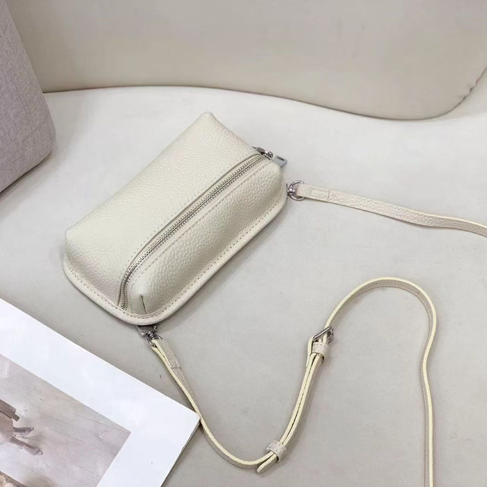 Compact and Exquisite Phone Bag for Women2025New Lightweight Simple Chest Bag Fashionable Portable Mini Crossbody Bag Small Bag