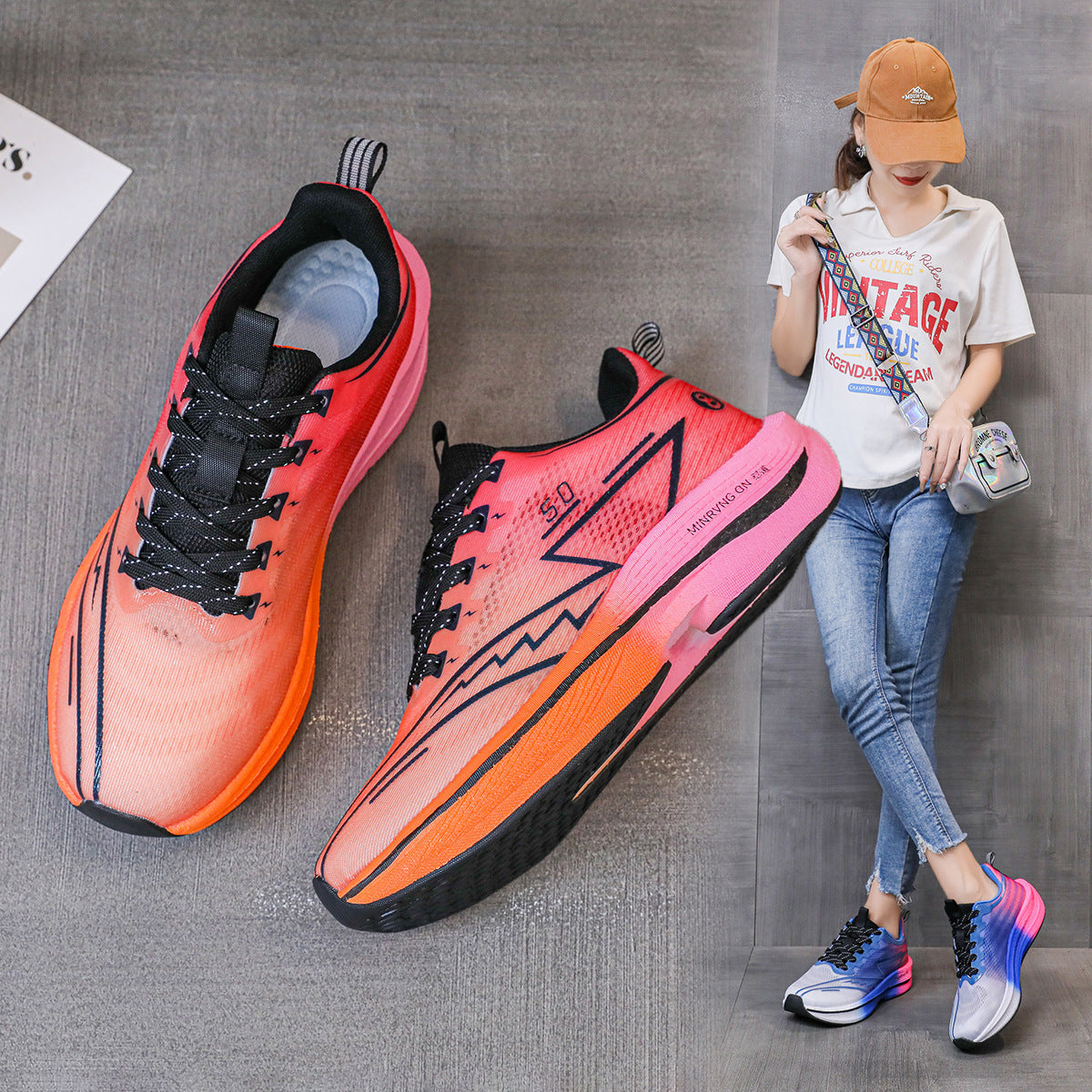 Carbon Plate Running Shoes Mesh Ultra-light Breathable Sports Shoes Men Couple All-match Casual Popcorn Running Shoes Breathable Lightweight