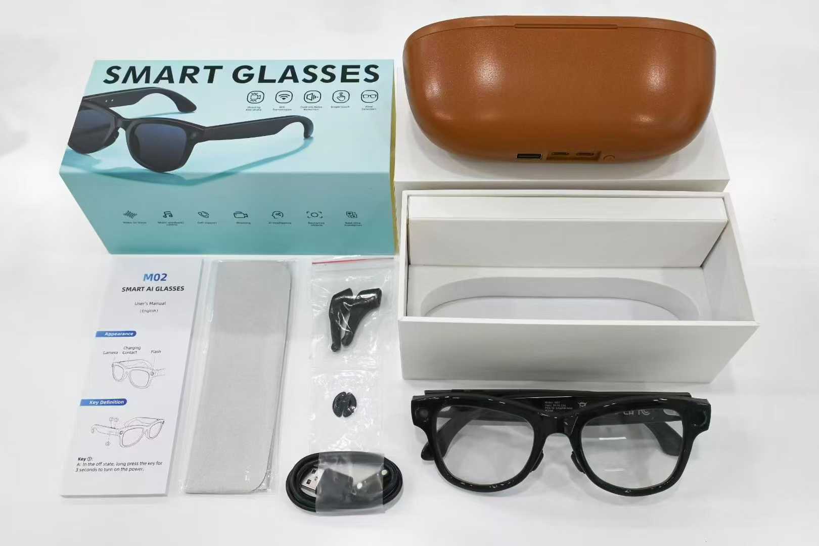 M02Smart Glasses80010000 Pixel Camera with Charging Case and Image Stabilization for Video Recording Ai Real-Time Translation32GB Memory